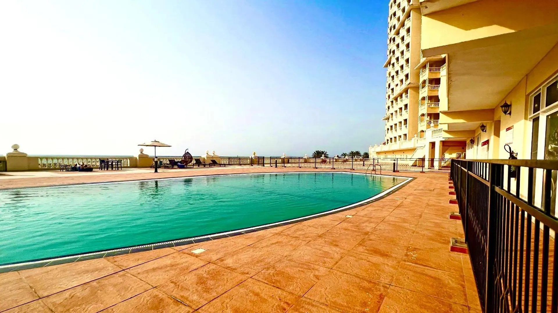 Mediterranean Breeze location